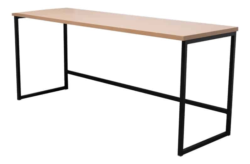 Mesa de oficina minimalista con superficie de madera clara y estructura de metal negro.