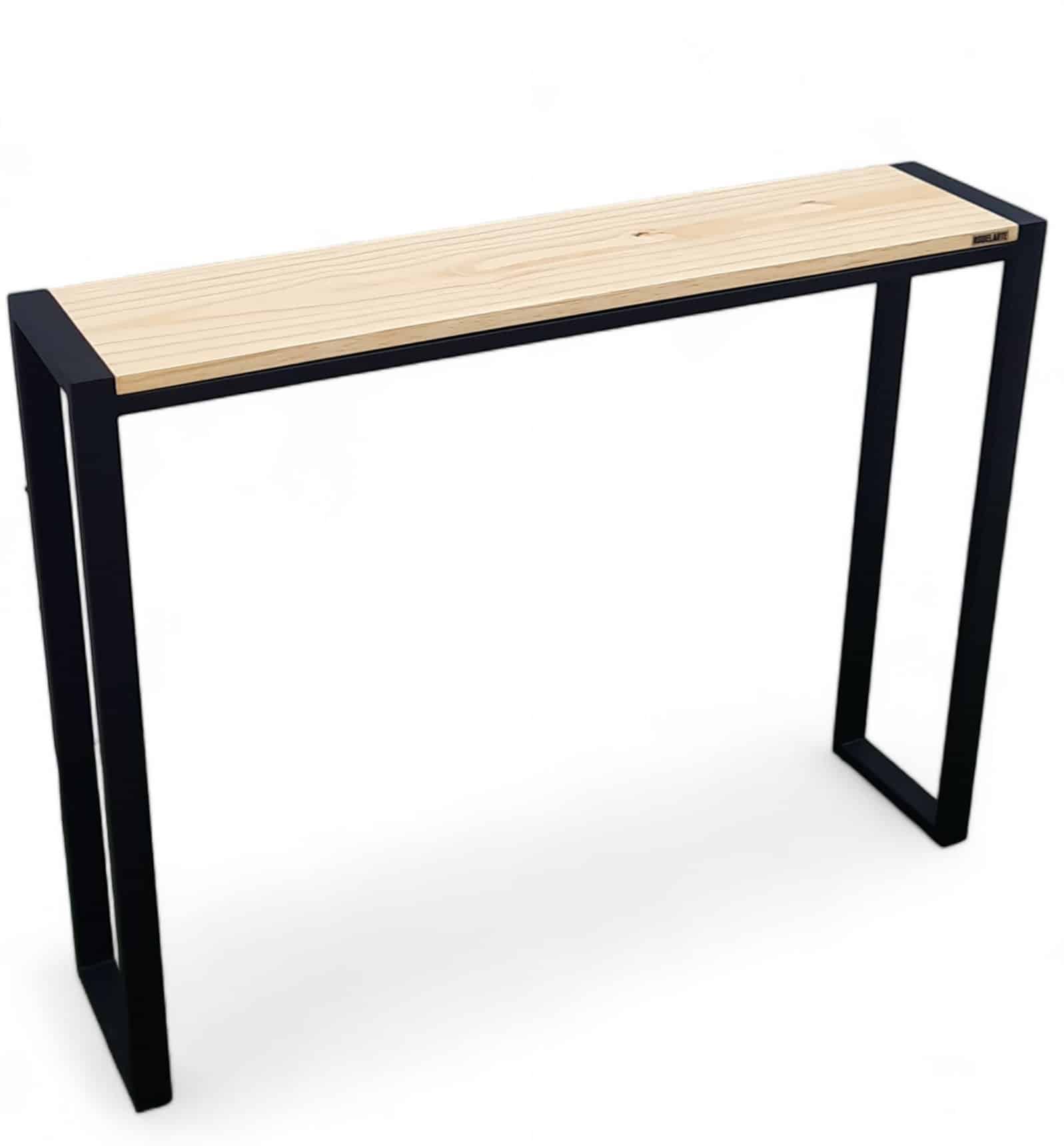 Mesa consola moderna con superficie de madera clara y estructura de metal negro.