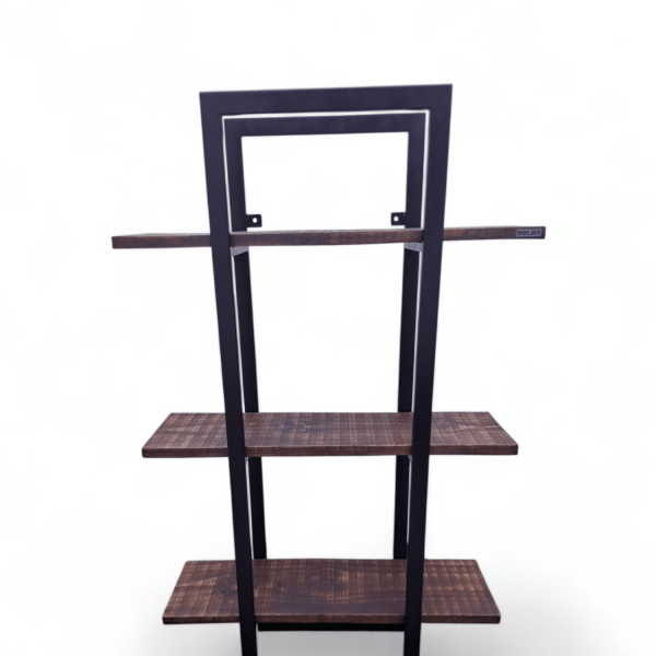 Estantería rústica de madera y metal, ideal para decorar hogares con estilo industrial. Perfecta para libros, plantas o artículos decorativos en salas de estar o estudios.