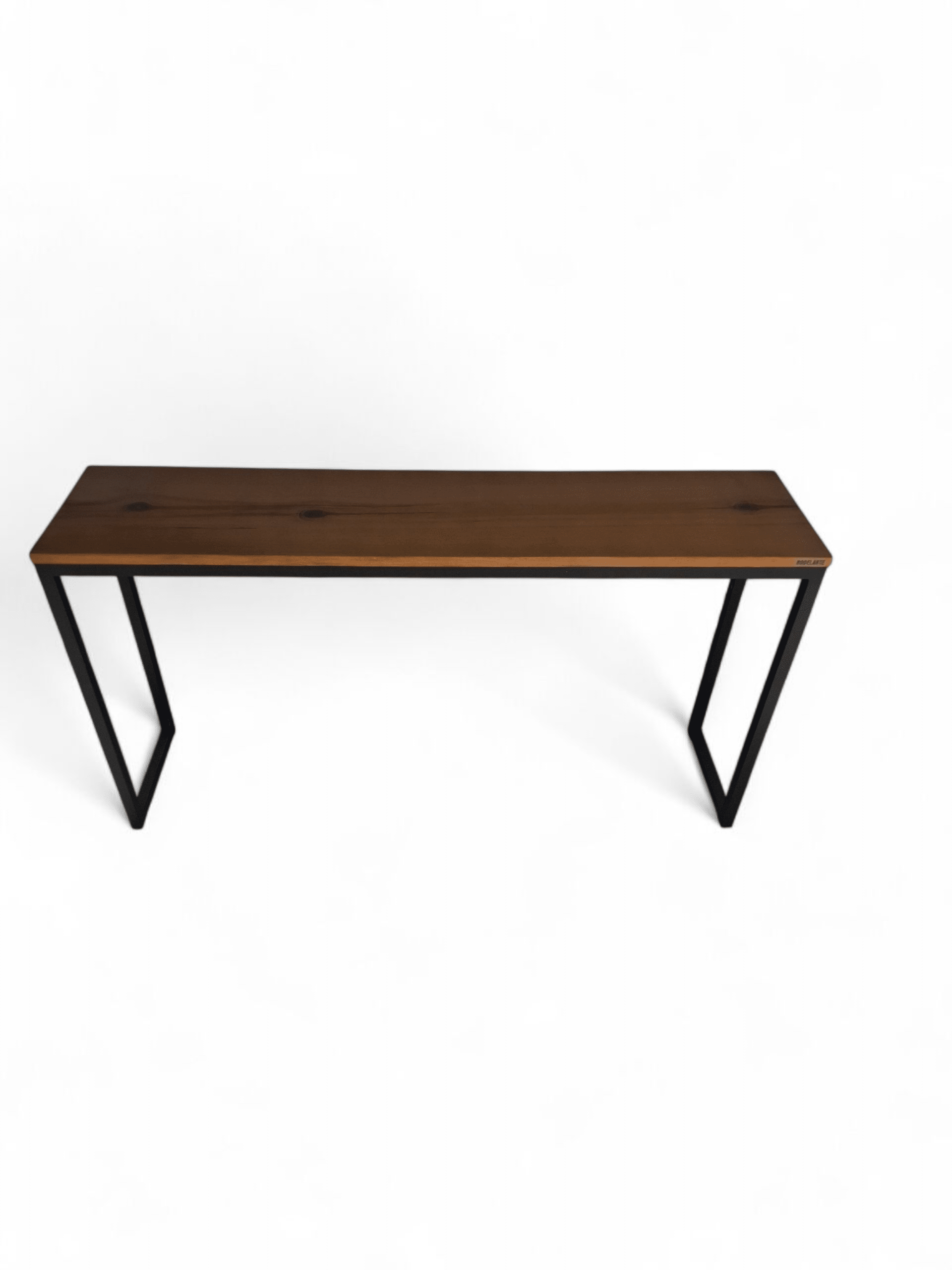 Mesa soporte para piano con diseño minimalista, estructura metálica y tablero de madera. Ideal para espacios modernos, ofrece estabilidad y elegancia en tu práctica musical.