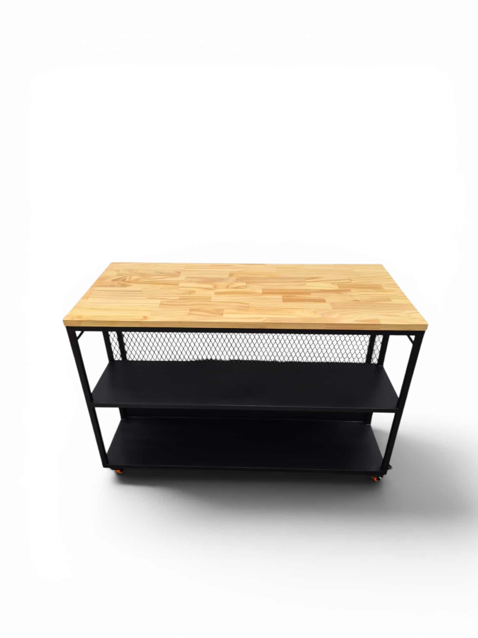 Barra desayunador moderna con encimera de madera y estantes en chapa negra. Ideal para cocina o comedor, maximiza almacenamiento y ofrece espacio para desayunar o socializar.