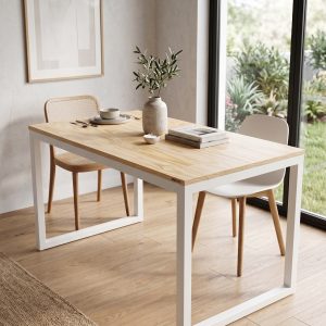 Mesa De Comedor Blanca (ambientada IA)
