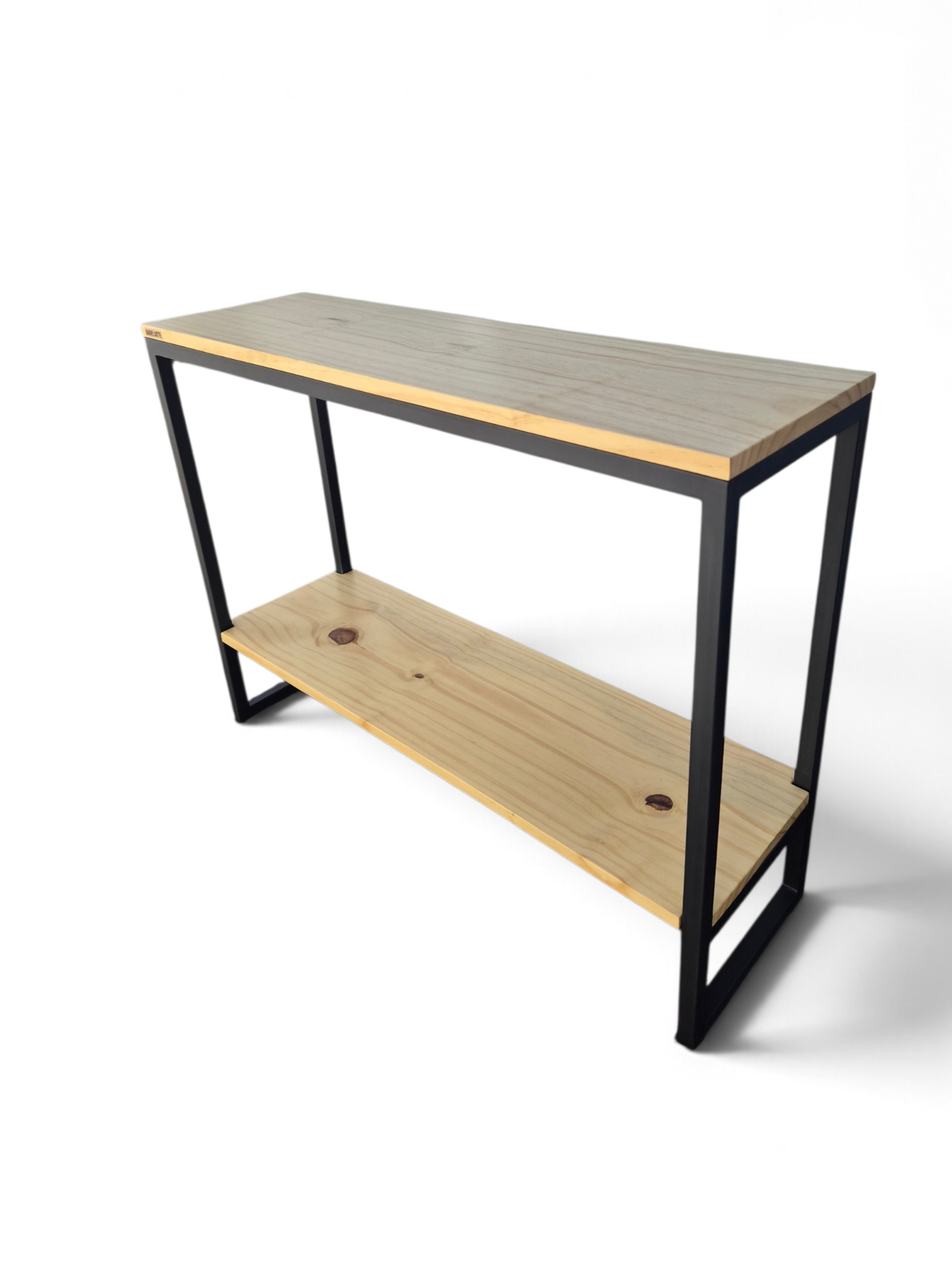 Consola recibidor de hierro negro satinado y madera tono cristal, con estante inferior. Ideal para entradas o pasillos, combina estilo y funcionalidad en el hogar. Medidas: 100x75x30 cm