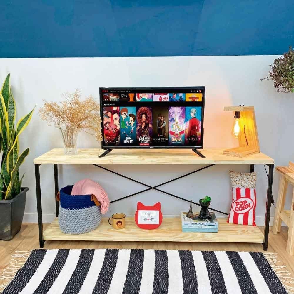 Estante versátil para TV, ideal para sala moderna