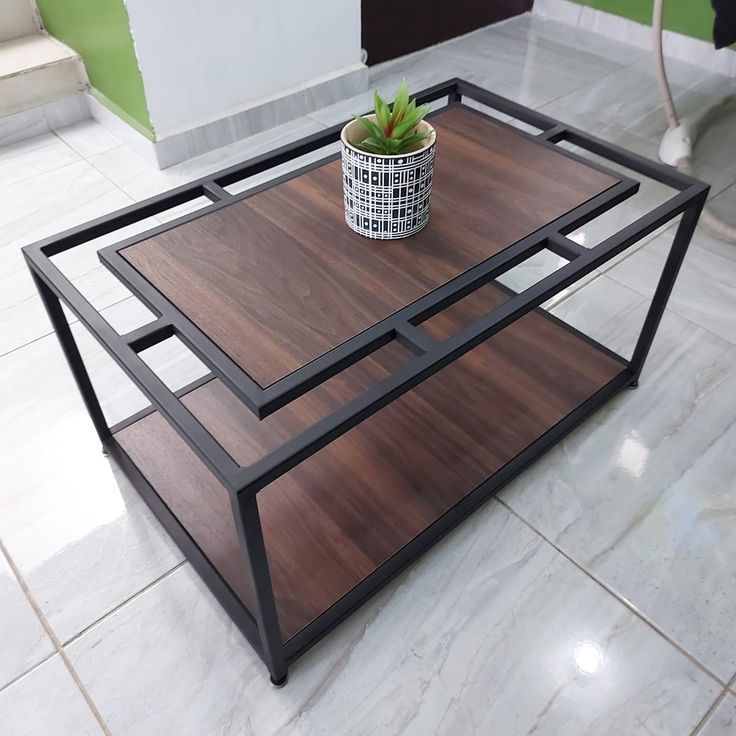 Mesa de centro industrial estilo minimalista