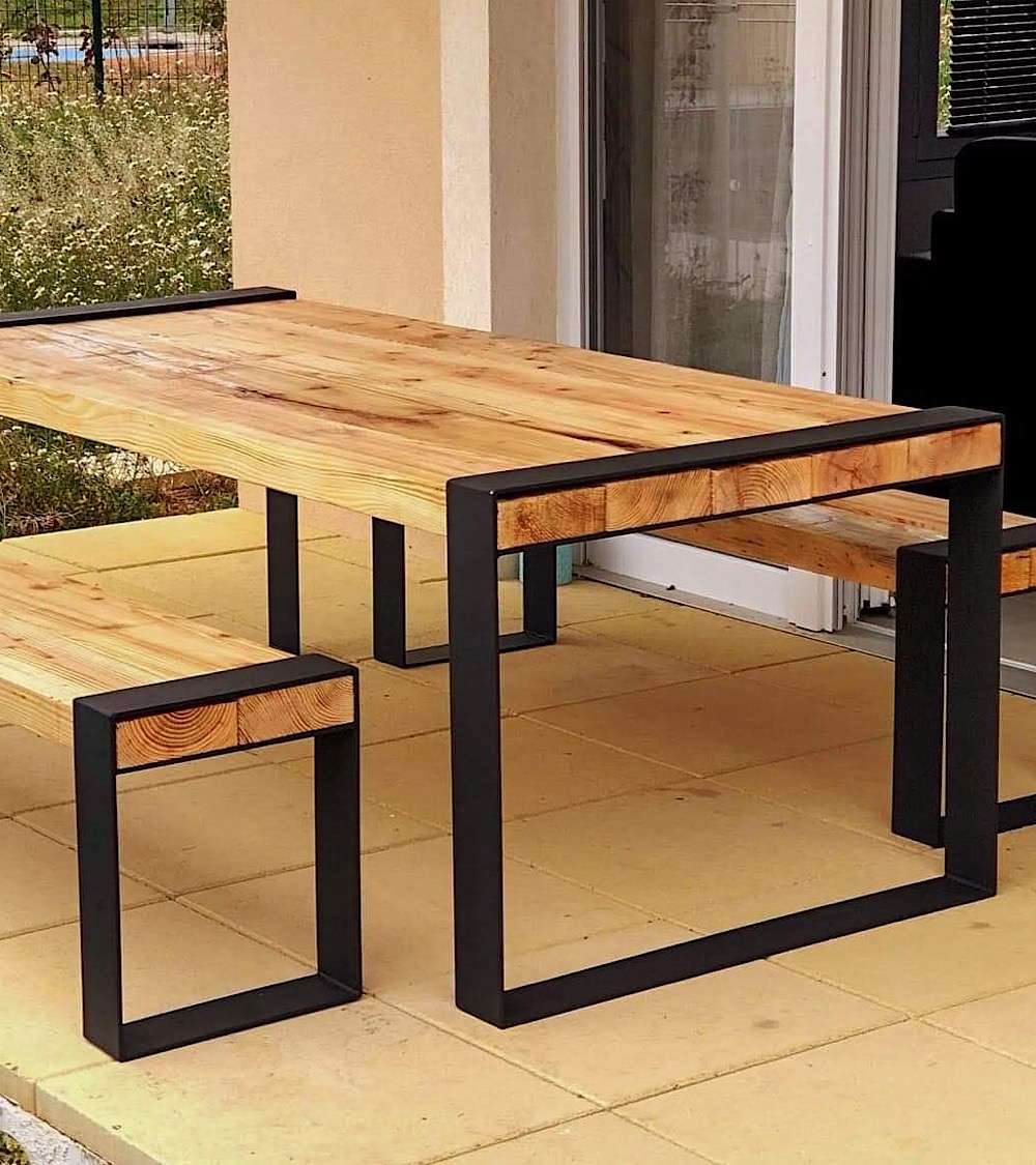 Mesa de comedor estilo industrial para exteriores