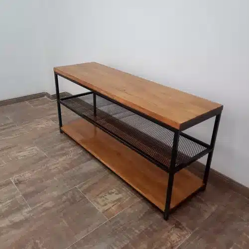 Rack versátil de hierro y madera con estante